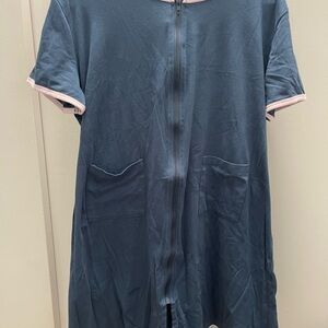 Blue Short Sleeve Zip-Up Delivery Dress